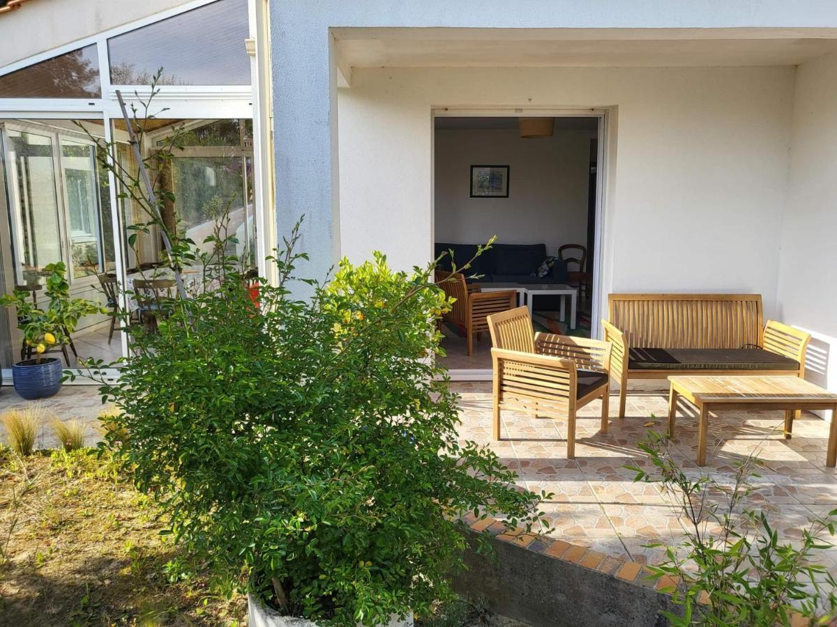 Appartement 3 Chambres 6 Pers Rez De Jardin 5Min Plage Quartier Du Phare Location Du Dimanche Au Dimanche En Juillet Et Aout La Tranche-sur-Mer Extérieur photo